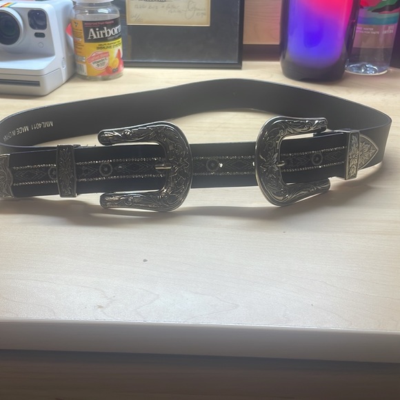 Black Belt, Double Buckle Belt for Women - Picture 4 of 4